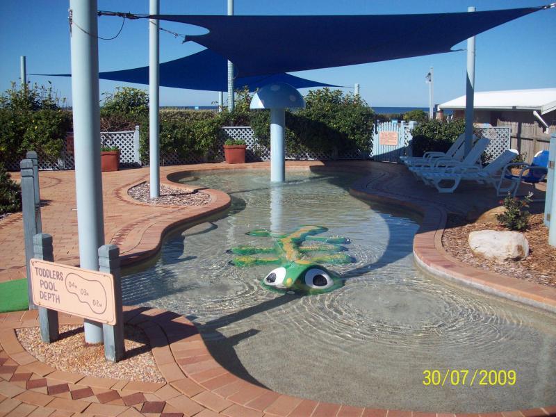 Blue Lagoon Beach Resort Bateau Bay Εξωτερικό φωτογραφία